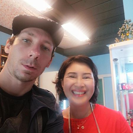 Aekkalukthai Hostel 라용 외부 사진