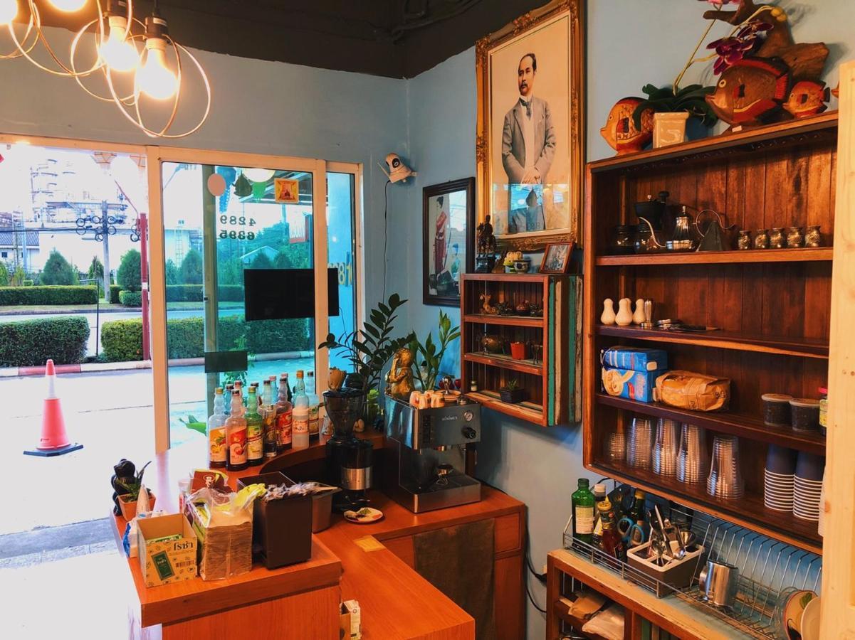 Aekkalukthai Hostel 라용 외부 사진
