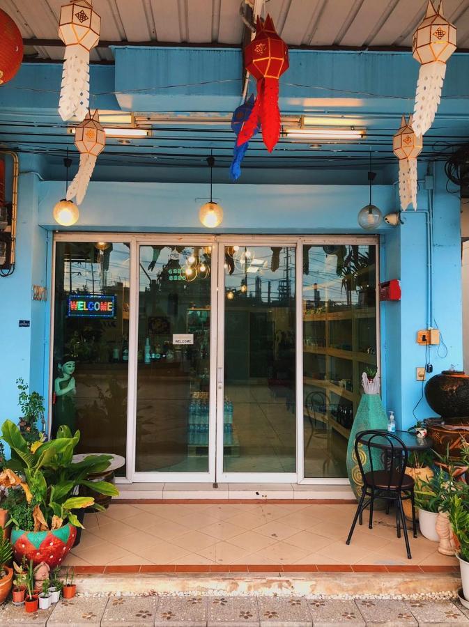 Aekkalukthai Hostel 라용 외부 사진