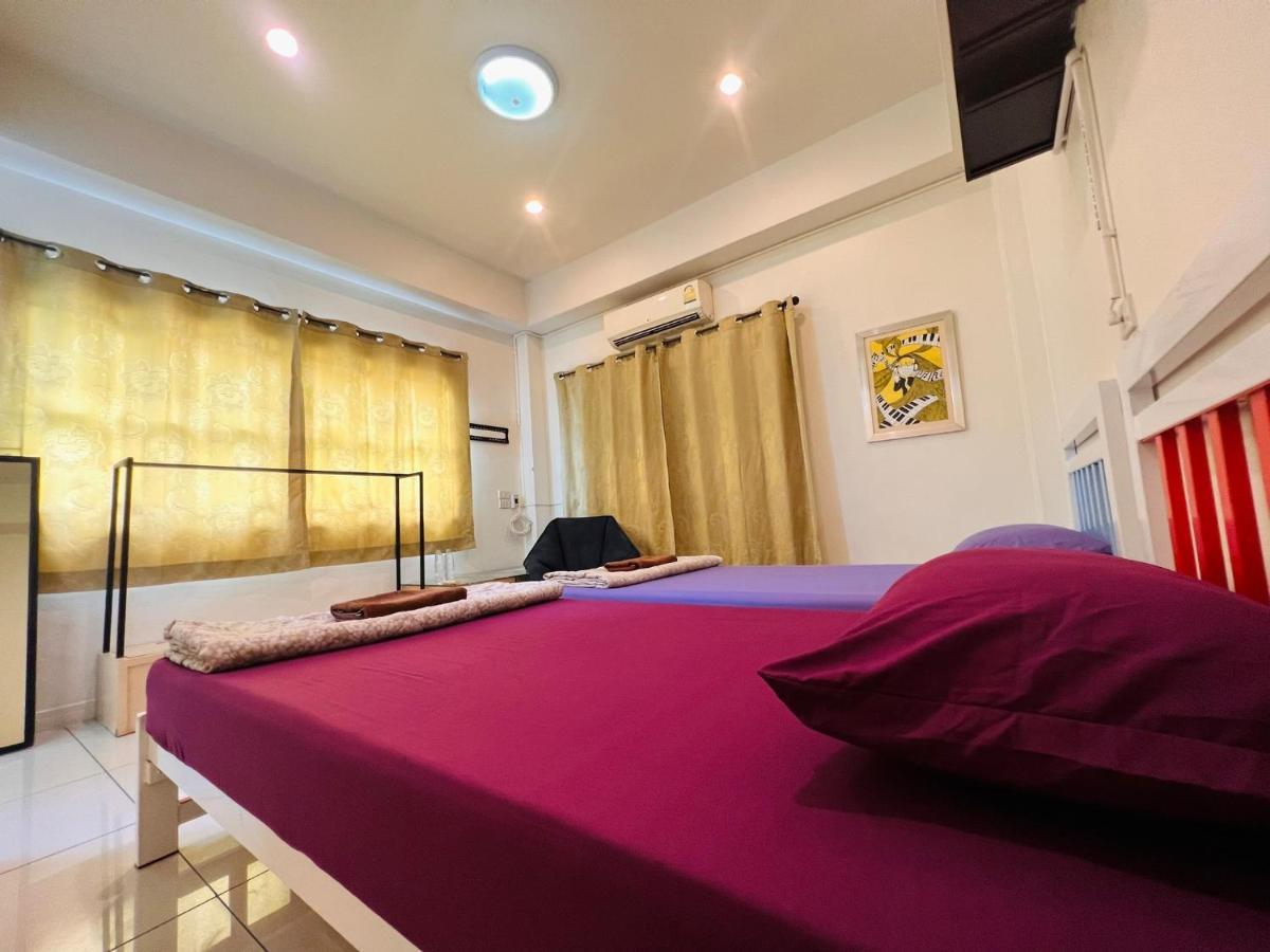 Aekkalukthai Hostel 라용 외부 사진