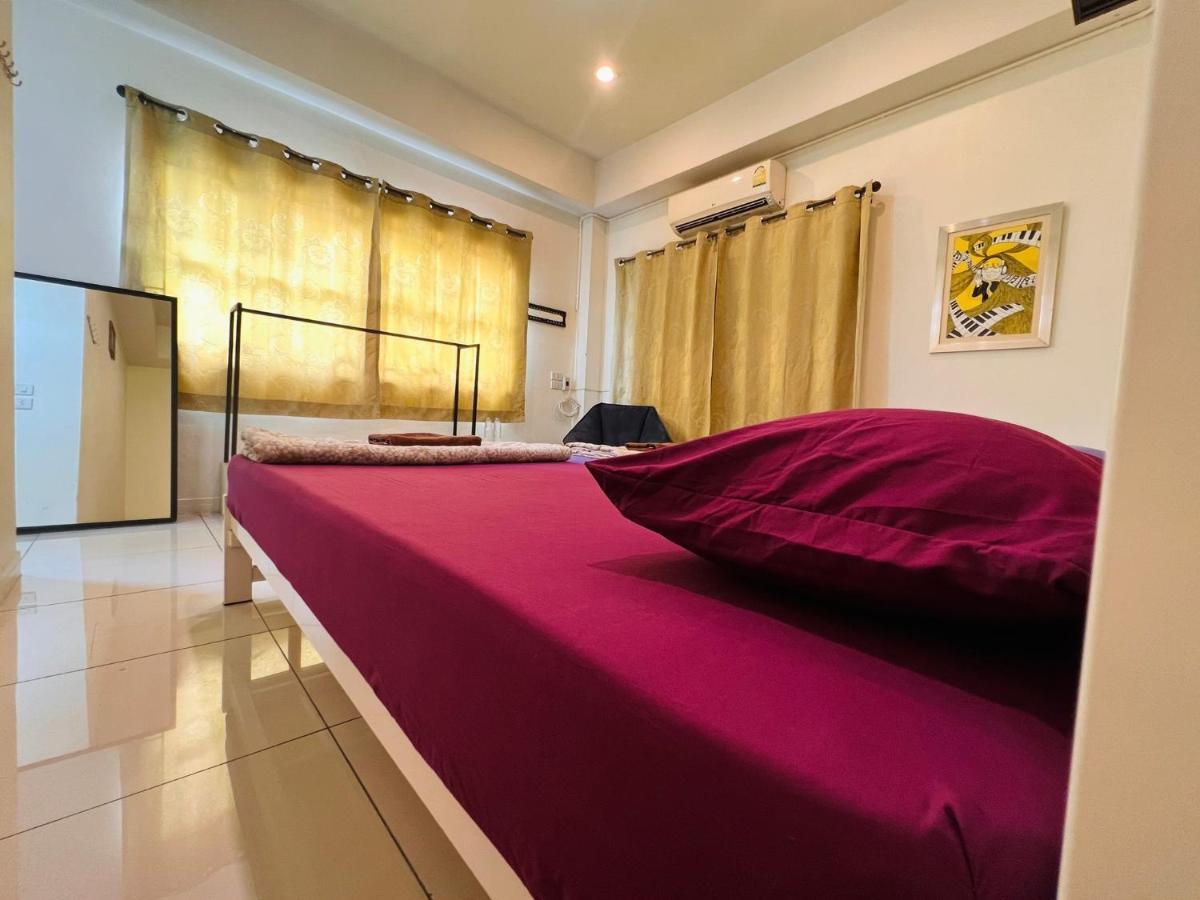 Aekkalukthai Hostel 라용 외부 사진