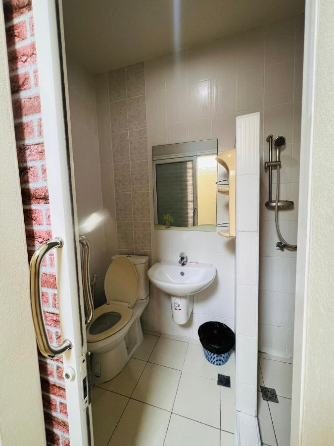 Aekkalukthai Hostel 라용 외부 사진