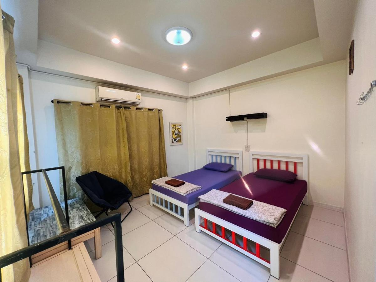 Aekkalukthai Hostel 라용 외부 사진
