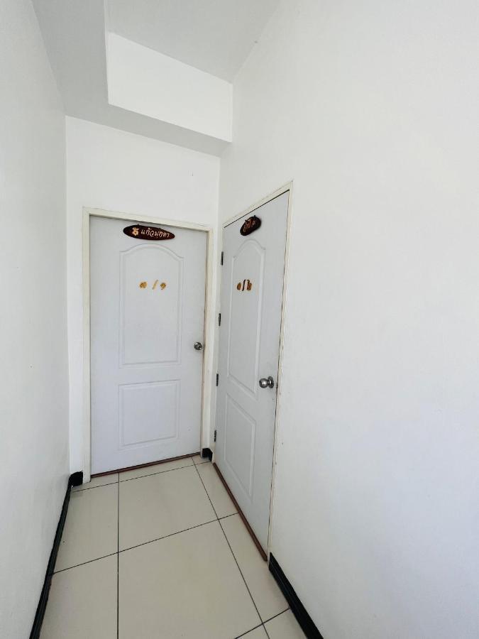 Aekkalukthai Hostel 라용 외부 사진